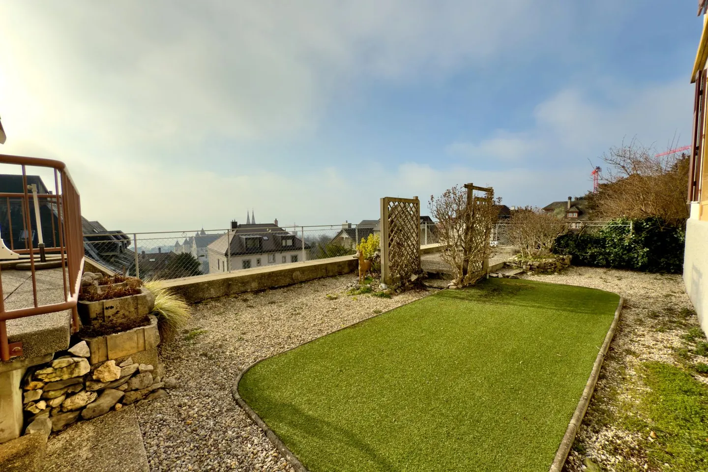 Prachtvolle 7-Zimmer-Wohnung mit Kamin in Neuchâtel - Photo 1 of 13