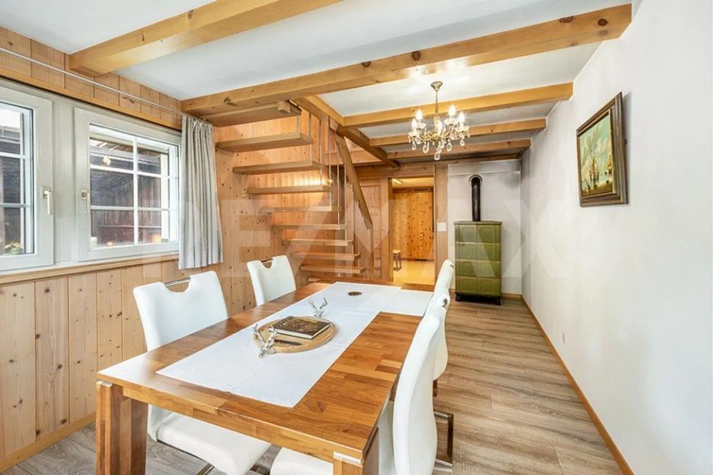 Gepflegtes 5½-ZImmer-Einfamilienhaus als Ferien- oder Festwohnsitz - Foto 2 di 13