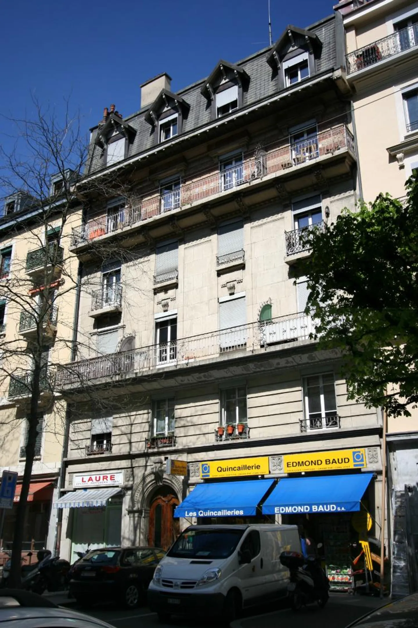 Dachgeschosswohnung mit 6 Zimmern in der Jonction - Foto 13 von 13