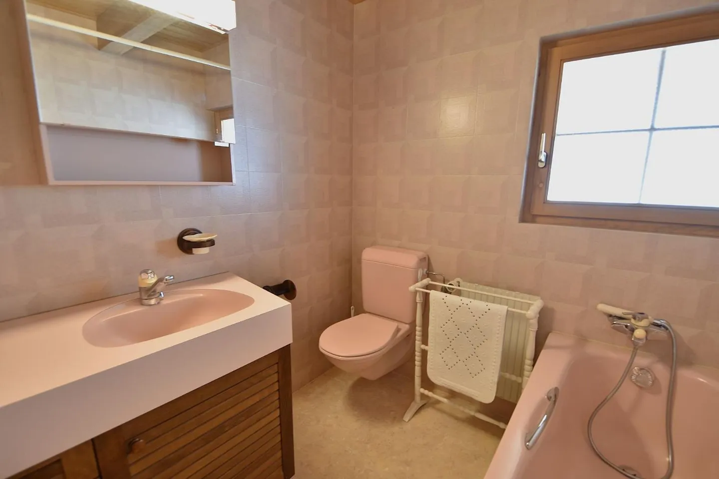 Furnished 3.5-room apartment - Photo 6 of 8