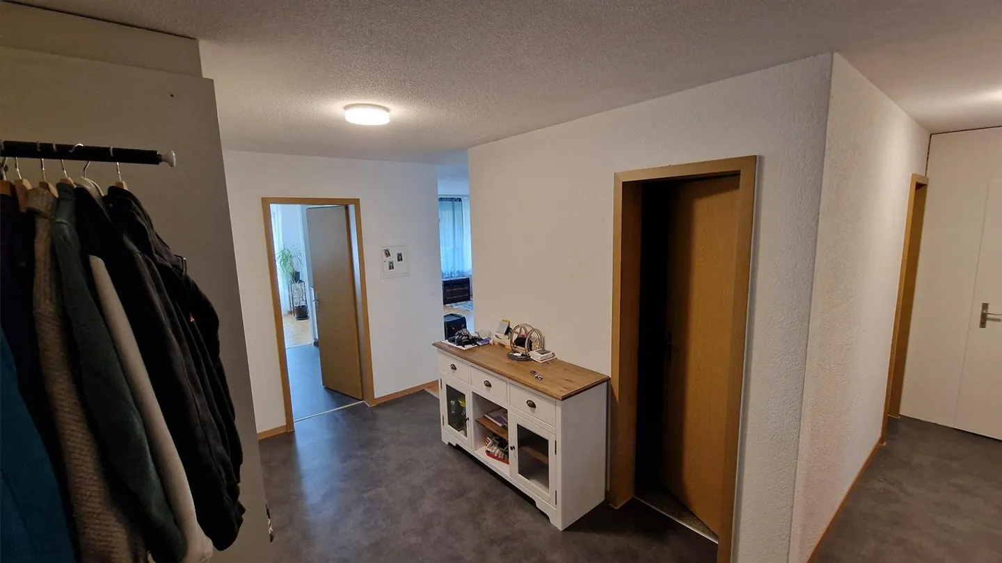 Living in the Green and Yet Close to the City - Charming 4.5-Room Apartment - Photo 8 of 12