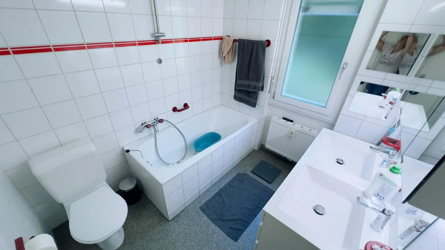 Living in the Green and Yet Close to the City - Charming 4.5-Room Apartment - Photo 10 of 12