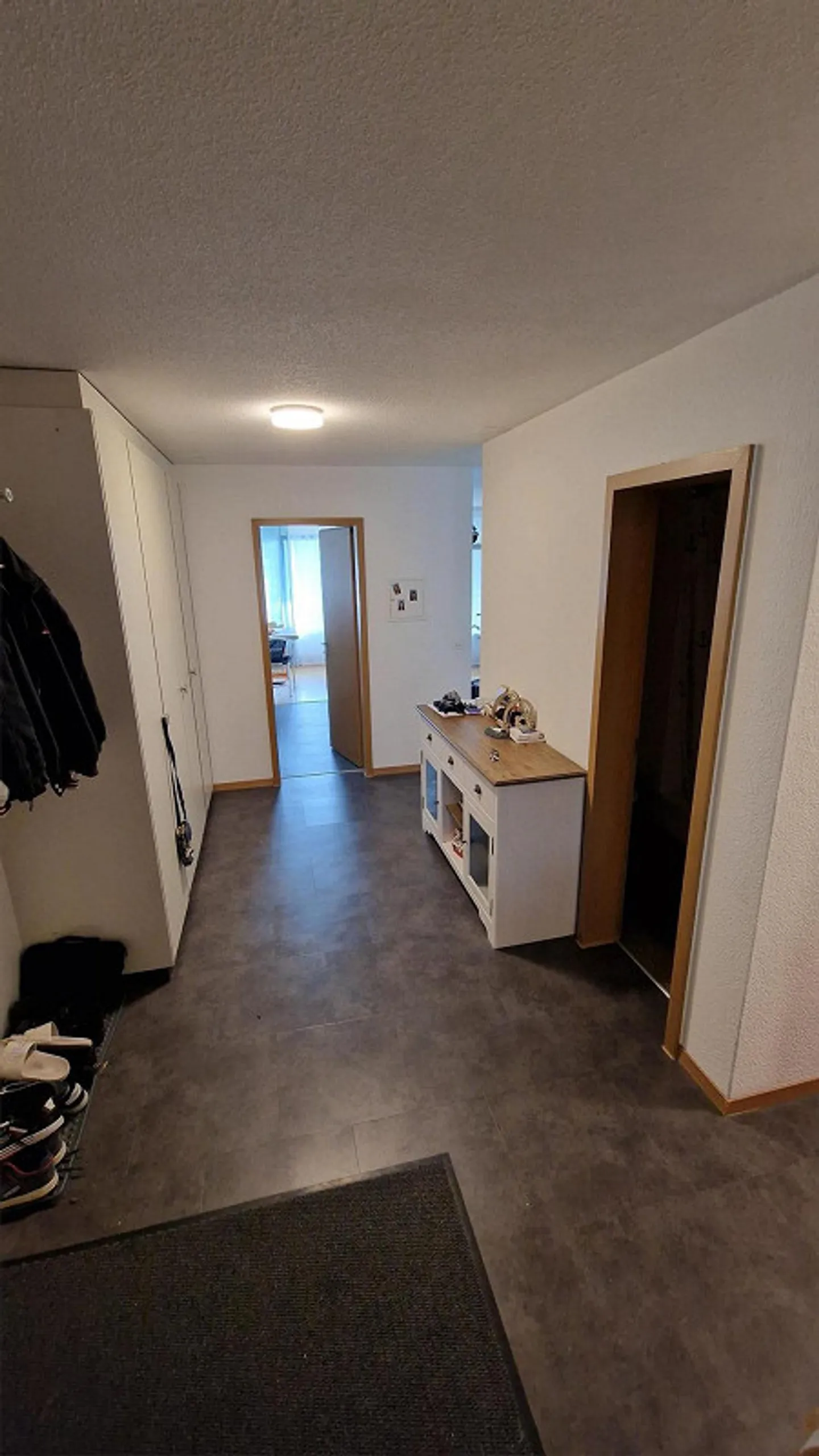 Living in the Green and Yet Close to the City - Charming 4.5-Room Apartment - Photo 2 of 12