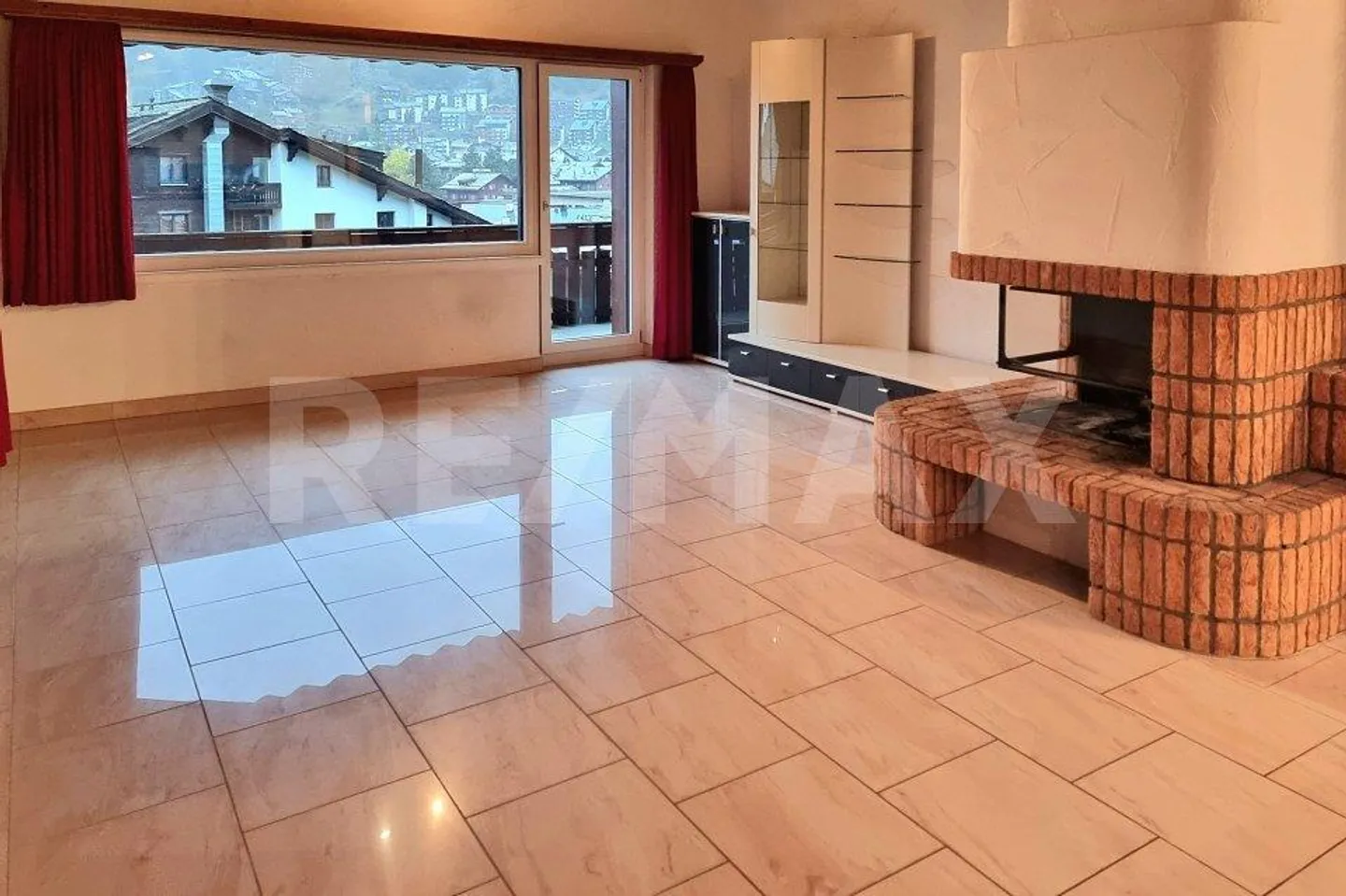 Appartement sous les combles 4½ pièces (seconde résidence) - Photo 1 sur 12