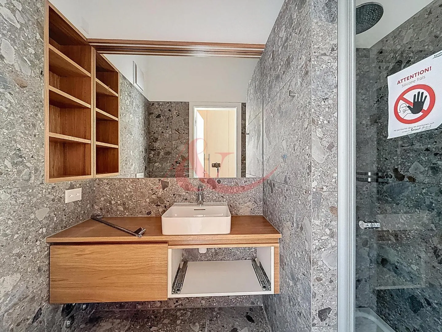 Neu - 4,5 Zimmer mit Panoramaterrasse - Los 1 - Foto 5 von 10