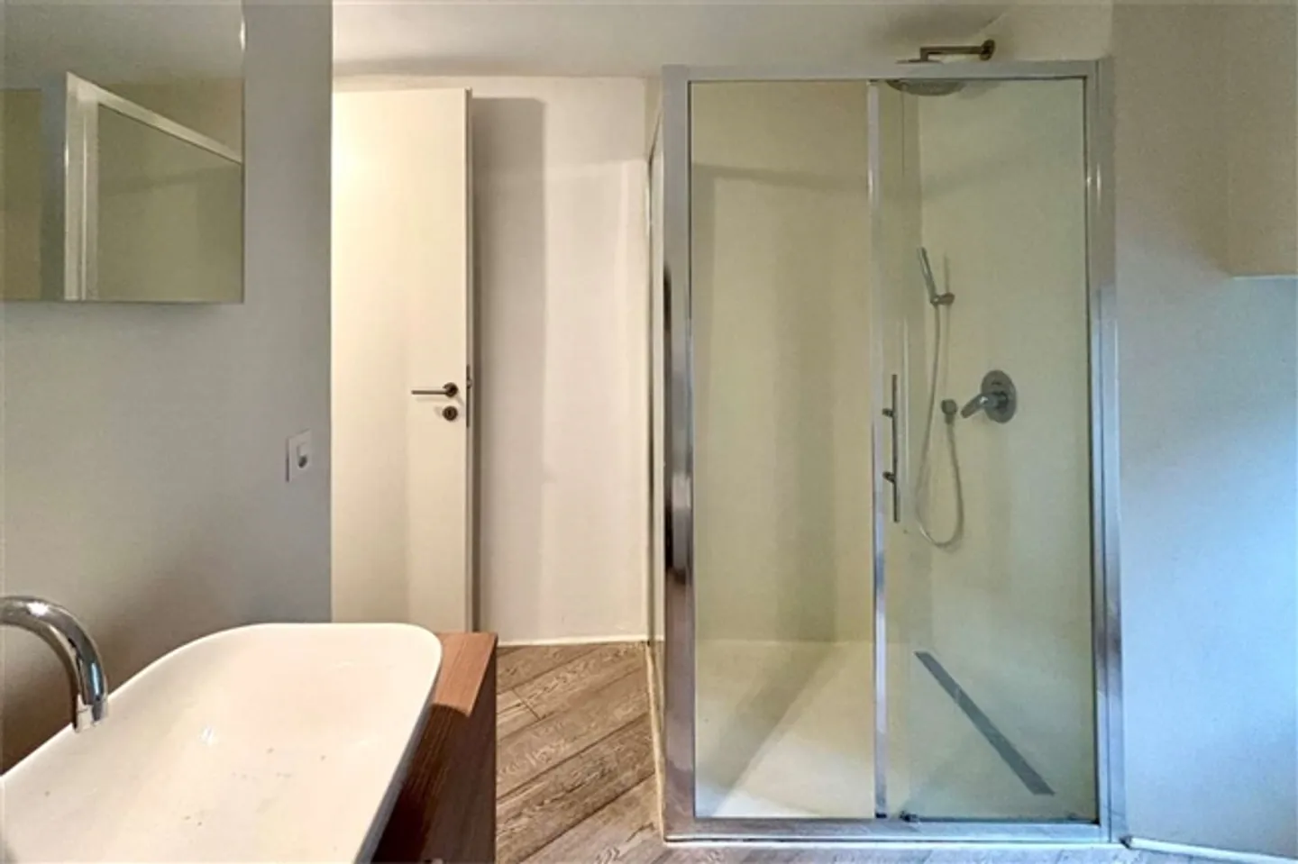 Elegant renovated maisonette apartment - Photo 10 of 17