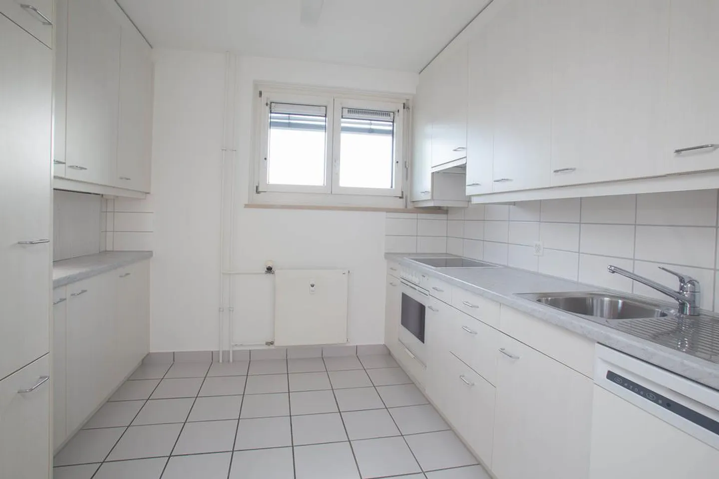 Bel et lumineux appartement de 3,5 pièces à Allschwil - Photo 2 sur 8