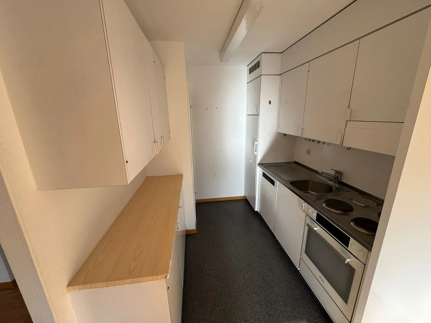 Helle Wohnung mit Grünblick - Foto 8 von 9