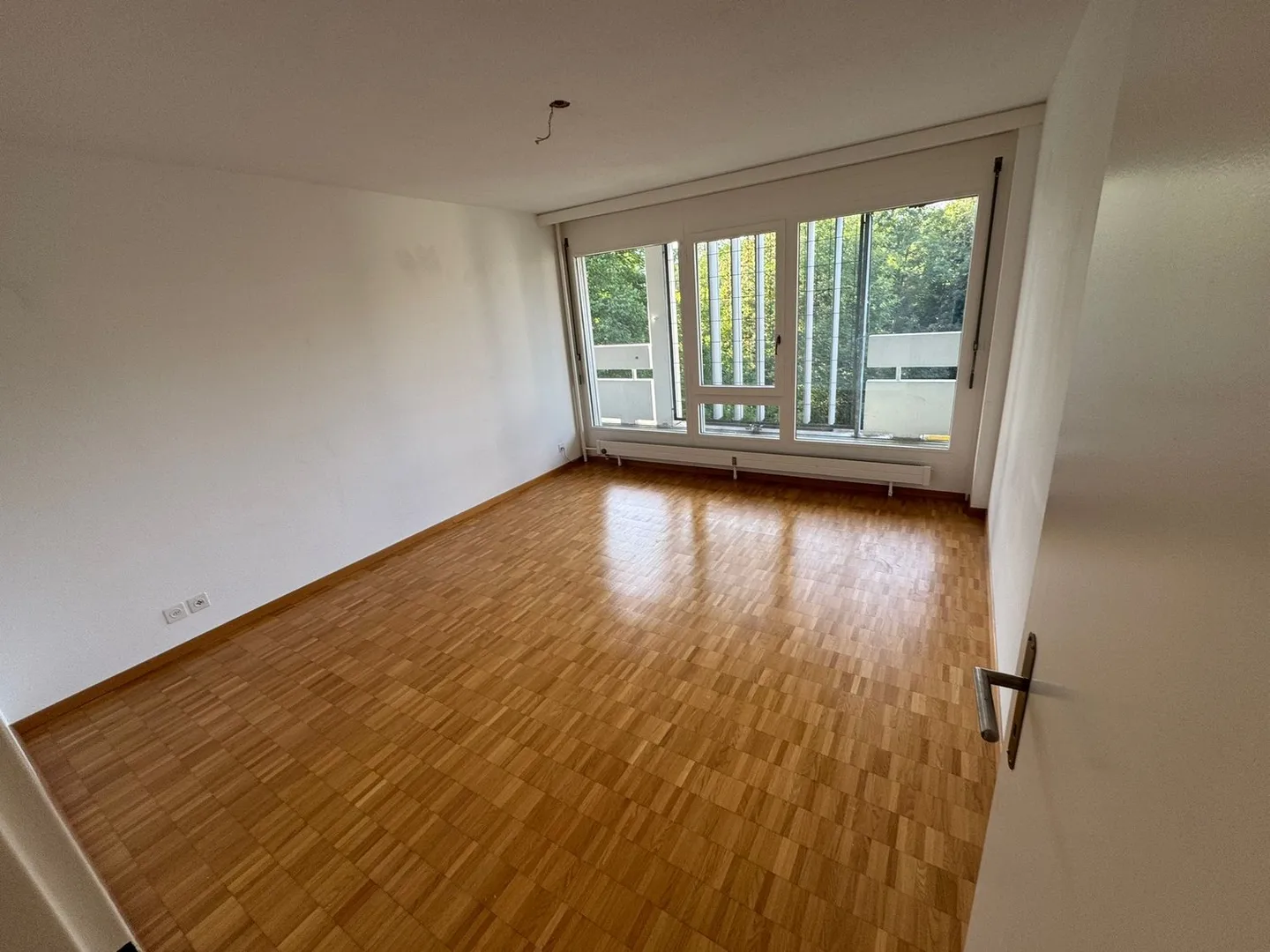 Helle Wohnung mit Grünblick - Foto 4 von 9
