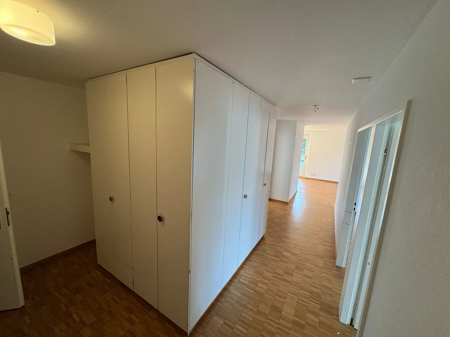 Helle Wohnung mit Grünblick - Foto 6 von 9