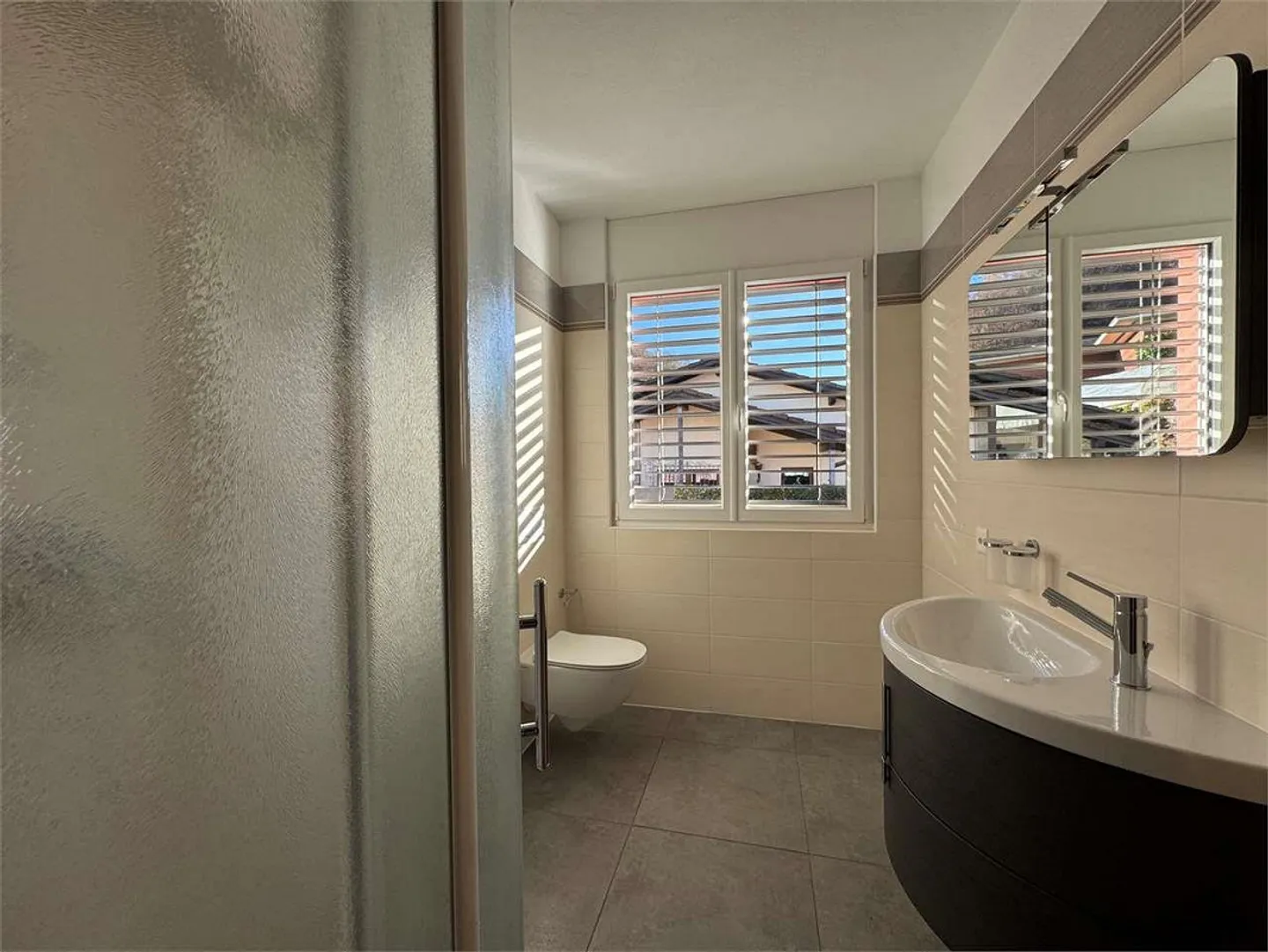 Villa moderna unica con vista lago a Collina D'Oro - Residenza - Foto 8 di 11