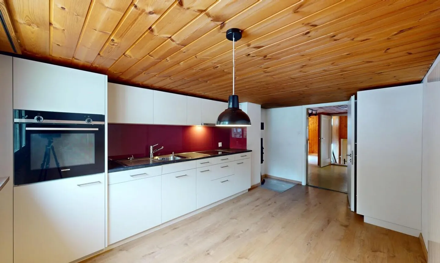 Casa con stalla e grande terreno in posizione idilliaca a Vättis SG - Foto 9 di 11