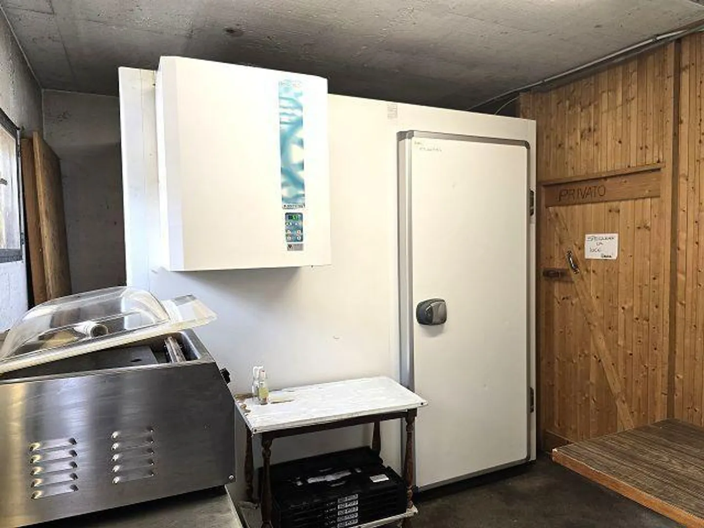 Ristorante con due appartamenti di 4,5 locali anche come immobile da reddito - Foto 17 di 46
