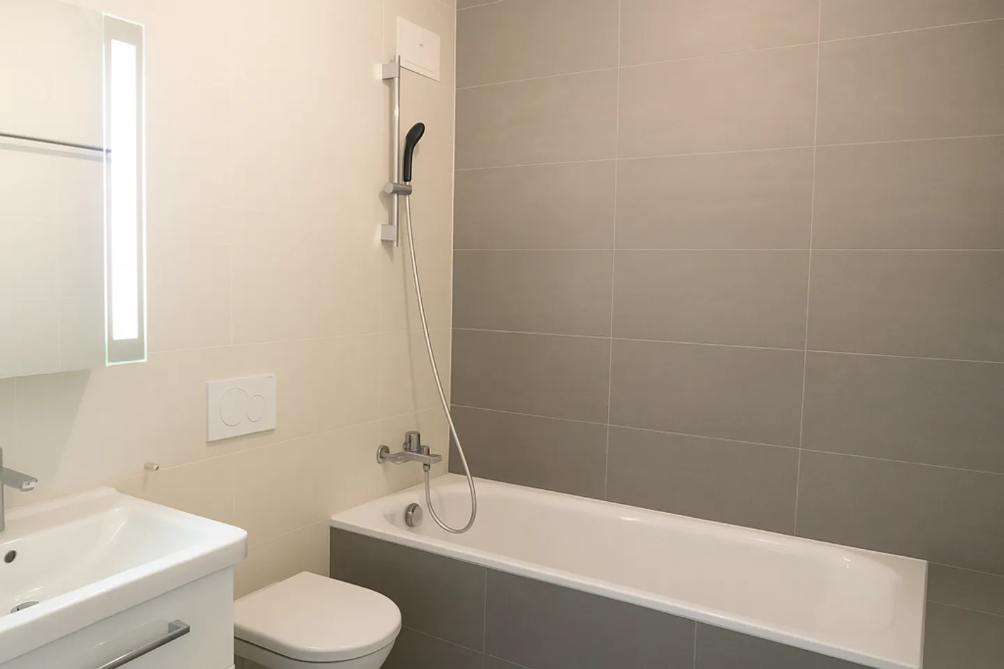 5.5 Room Apartment - Photo 4 of 6