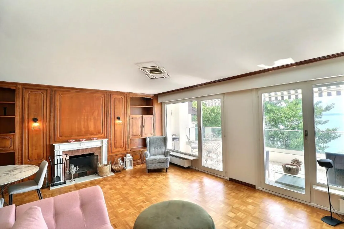 UNIQUE - SUPERBE AUSBLICK AM SEEUFER - Foto 4 von 13