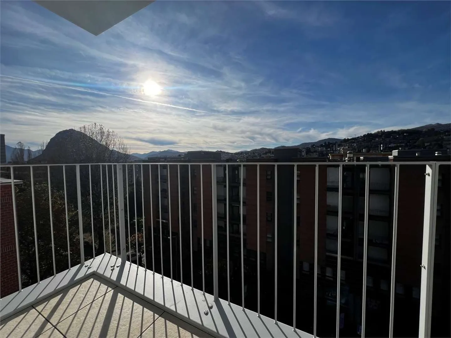 Rif. 2621 Viganello zu Miete 3.5-Zimmer-Attika - Foto 4 di 8