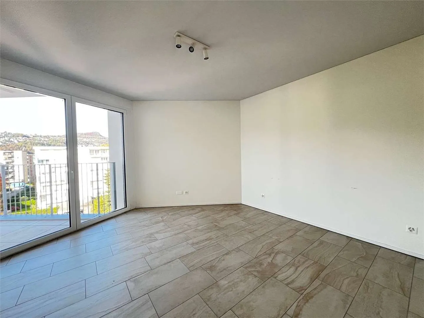 Rif. 2621 Viganello zu Miete 3.5-Zimmer-Attika - Foto 6 di 8