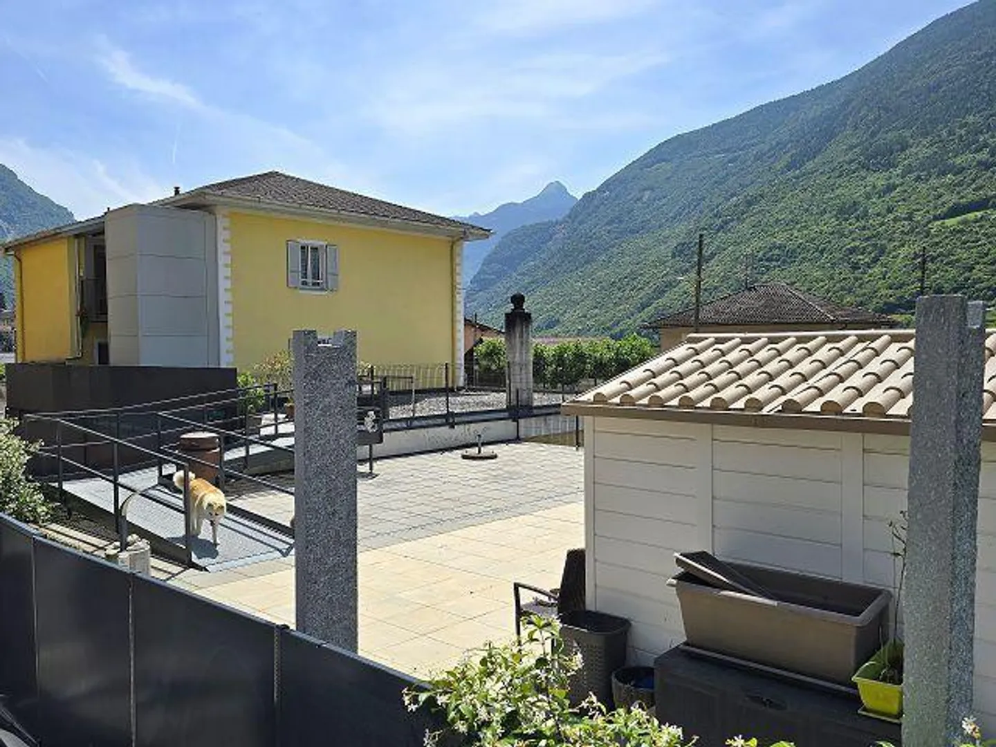 Ristorante con due appartamenti di 4,5 locali anche come immobile da reddito - Foto 33 di 46