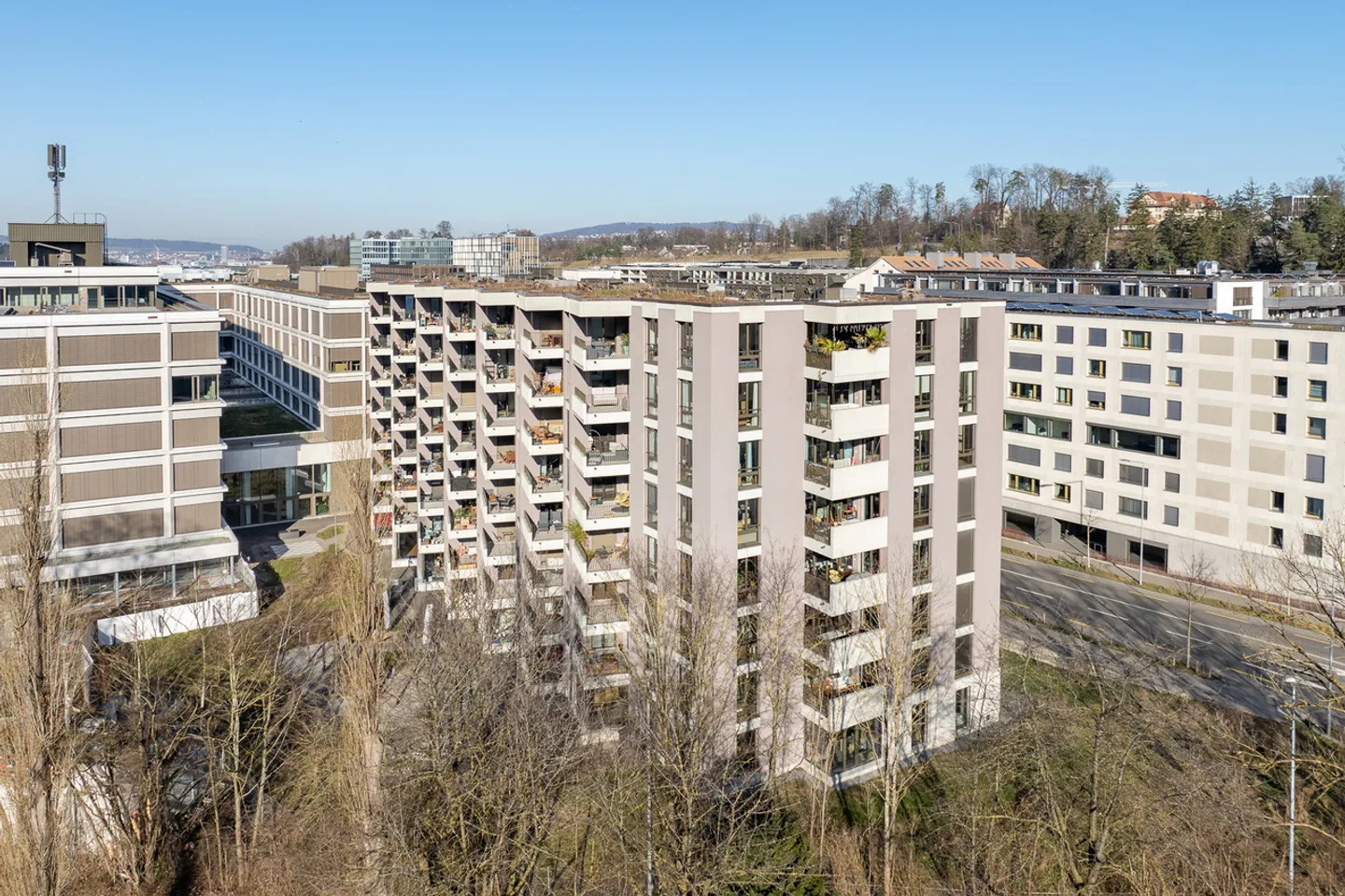 Top modern apartment on the Sihl - Photo 1 of 5