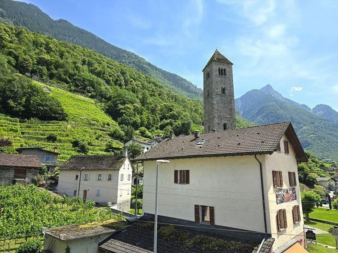 Ristorante con due appartamenti di 4,5 locali anche come immobile da reddito - Foto 35 di 46
