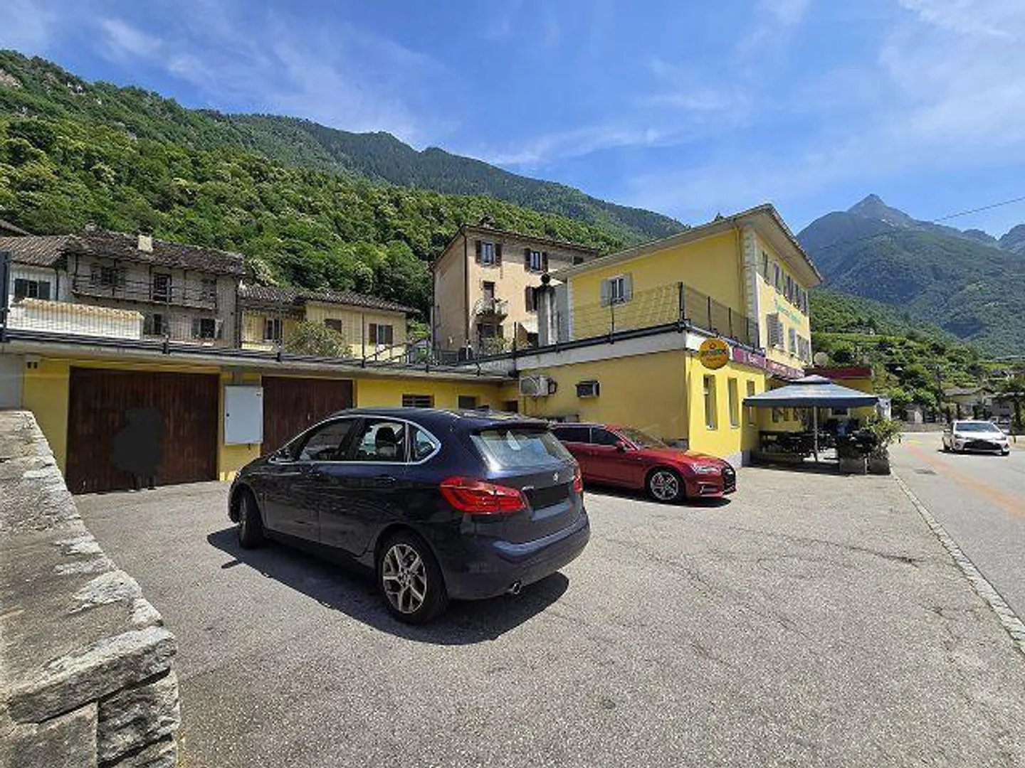 Ristorante con due appartamenti di 4,5 locali anche come immobile da reddito - Foto 40 di 46