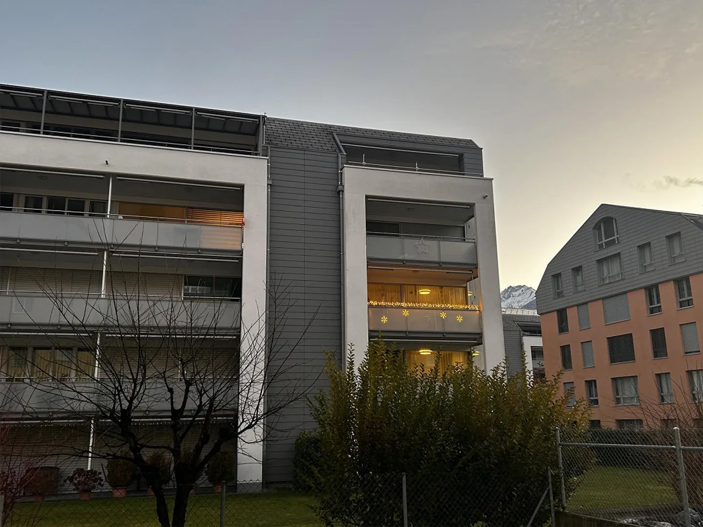 Sehr schöne 5.5 Zimmer Wohnung - Foto 2 von 9