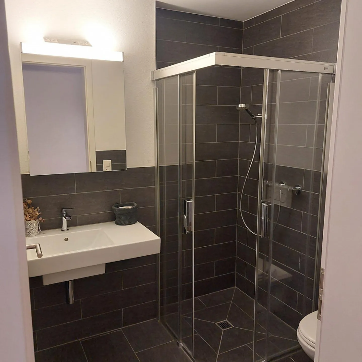 Sehr schöne 5.5 Zimmer Wohnung - Foto 5 von 9