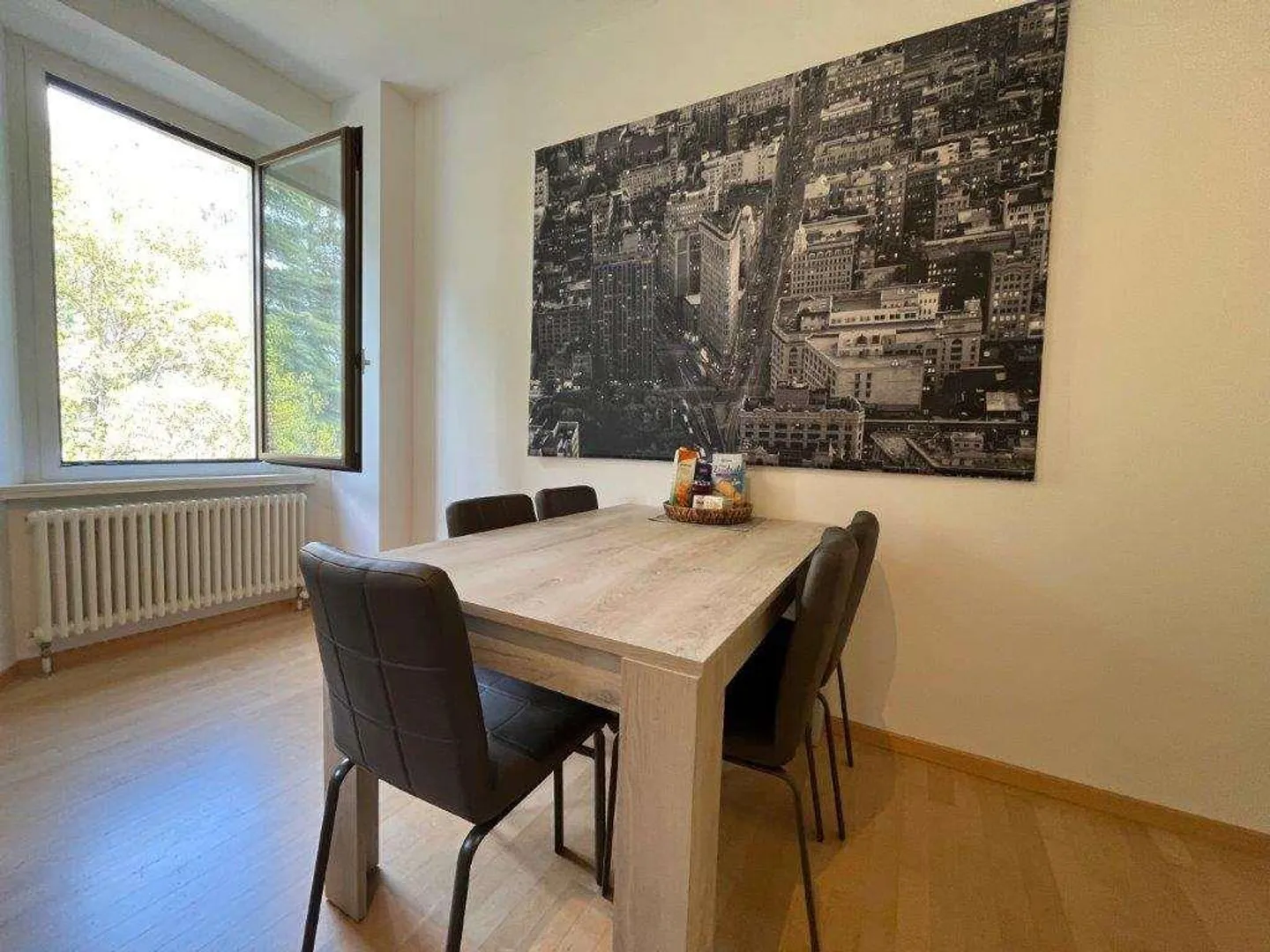 3.5 loc. in edificio direttamente a lago - Foto 4 di 6