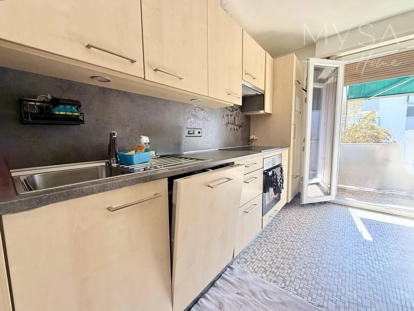 Apartment for sale - Photo 1 of 9