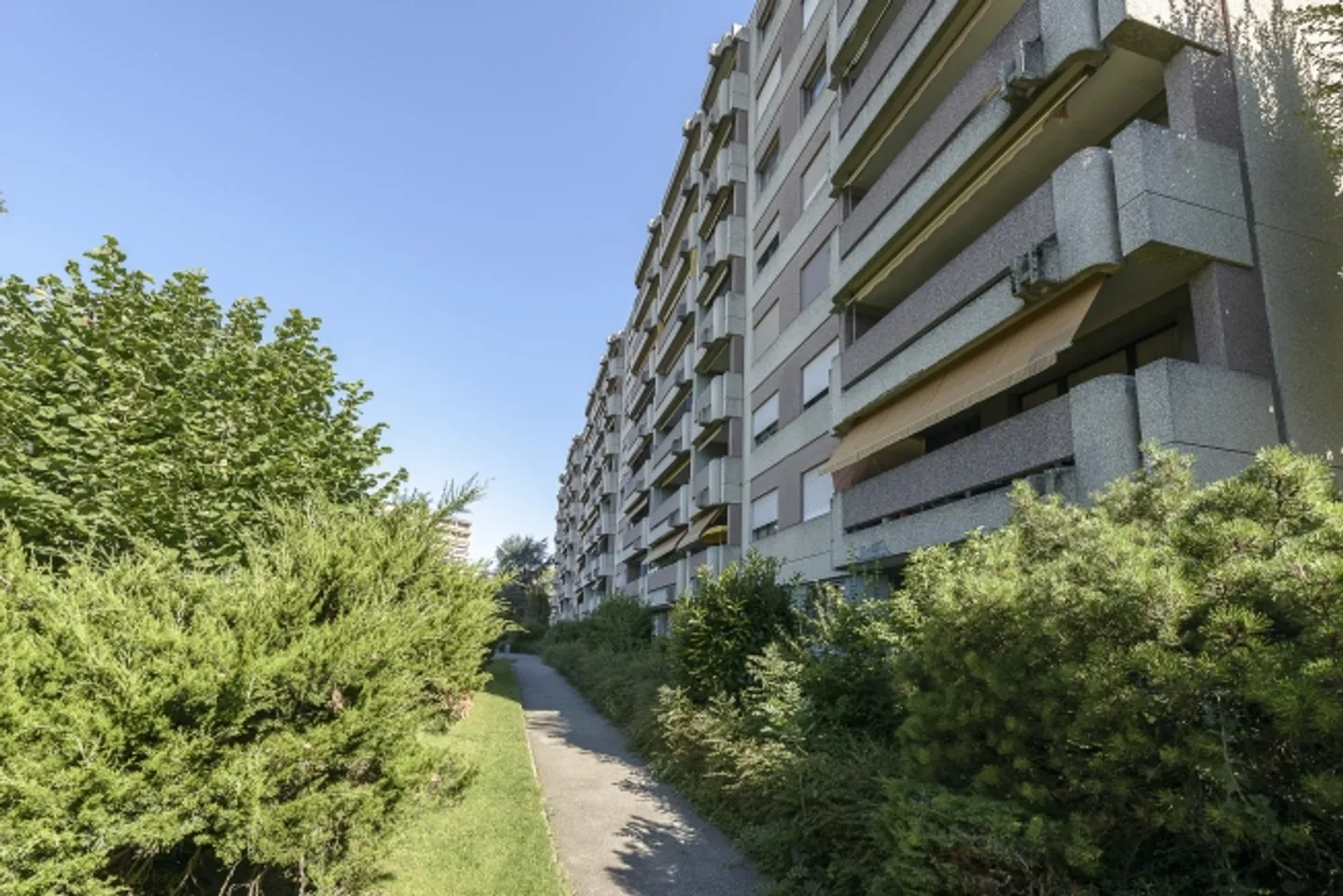 Parkplatz im Freien mieten - Foto 1 von 2