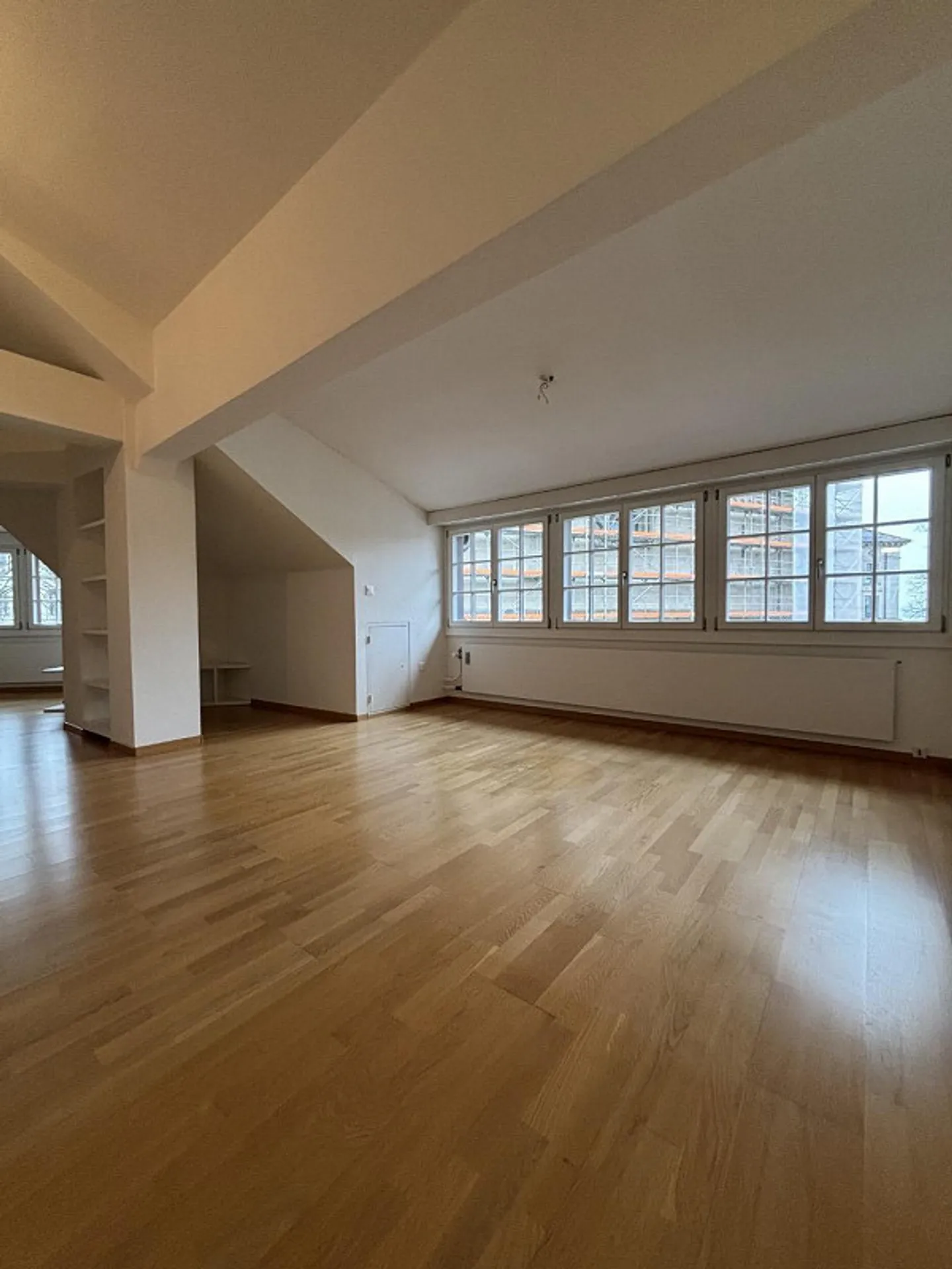 Lake Zurich and Limmat at your doorstep - what more could you want? - Photo 4 of 6