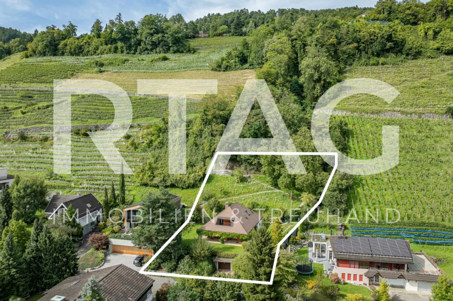Einfamilienhaus - Foto 1 von 13