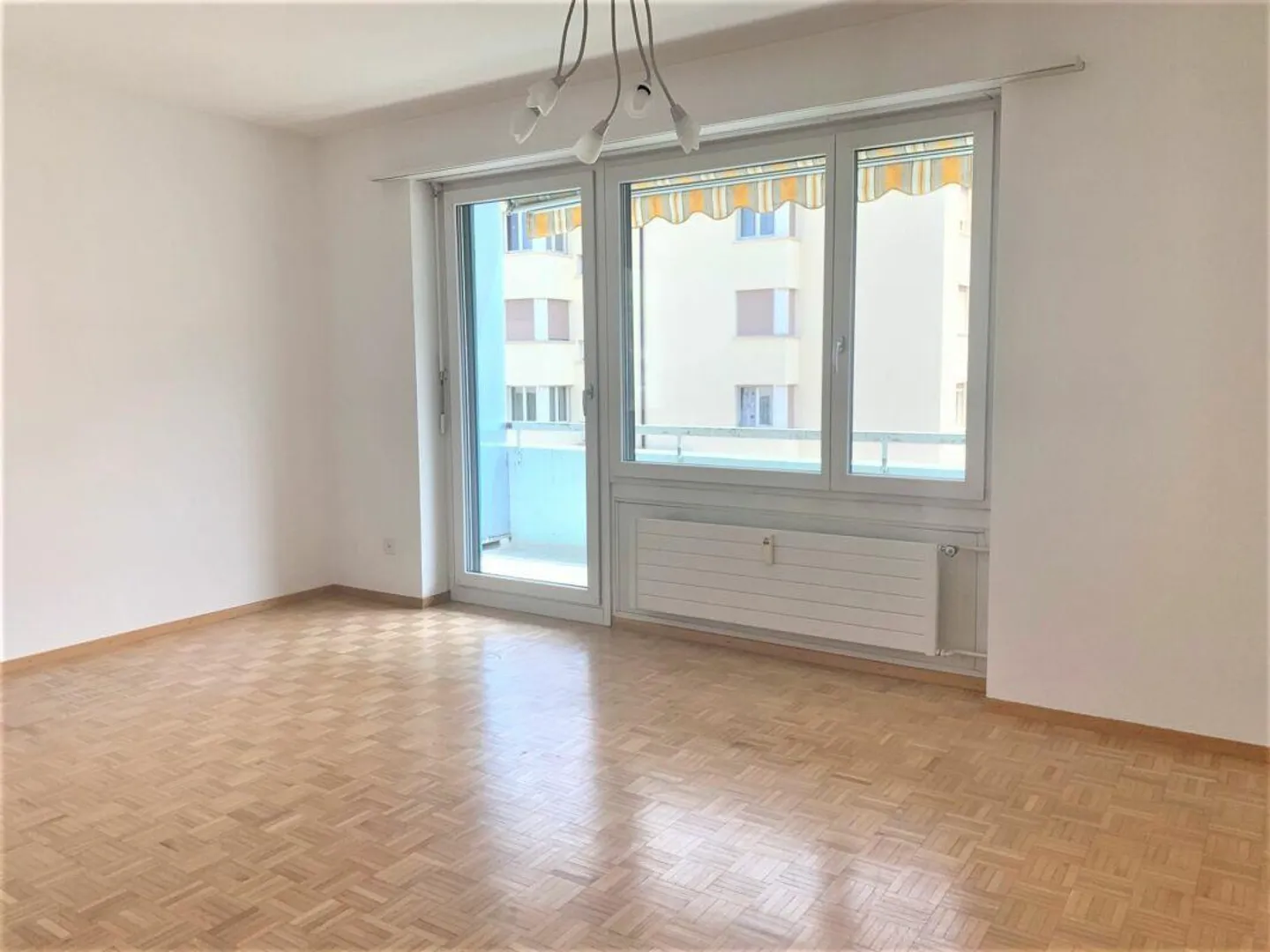Preiswerte, gemütliche 3.5 Zimmer-Wohnung per 1. April 2026 - Foto 2 von 15