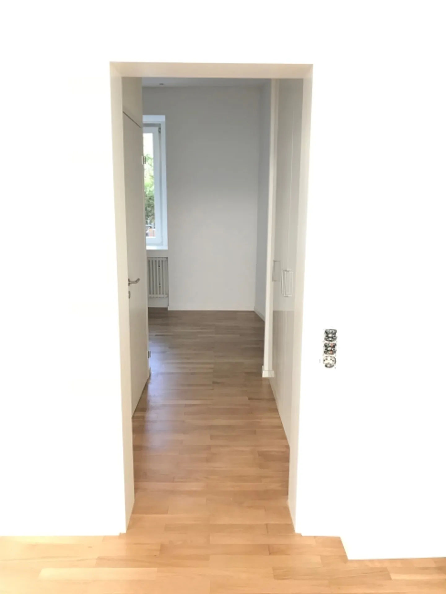 Mischgenutztes Gebäude mieten - Foto 3 von 5