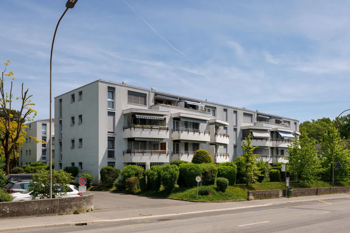 3.5 Room Apartment - Photo 1 of 5