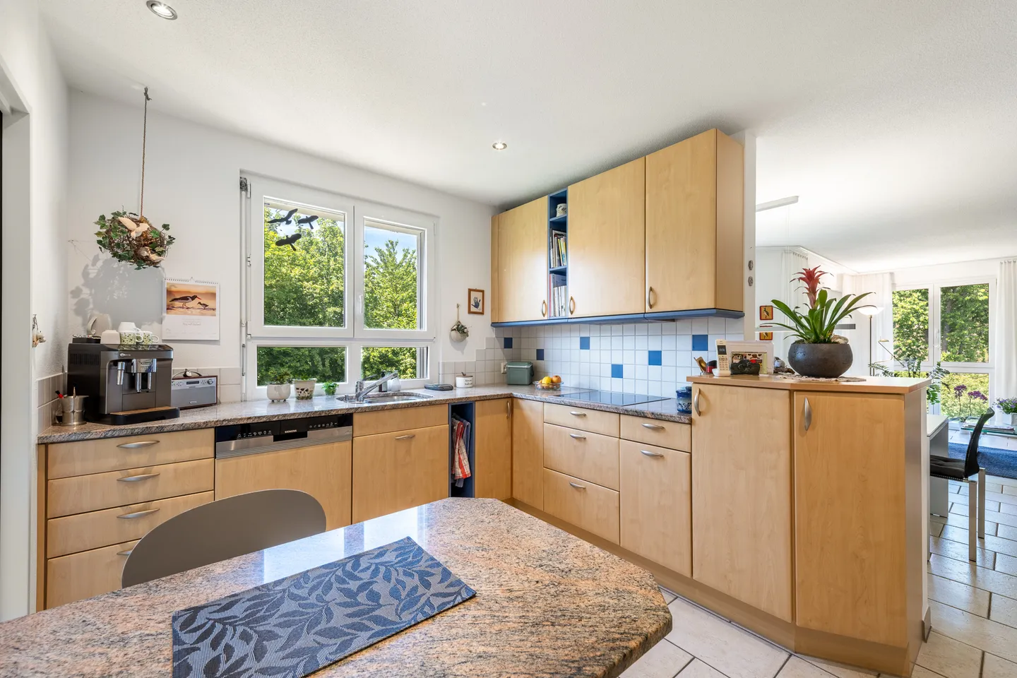 Geräumige Wohnung am Park - Foto 4 von 10