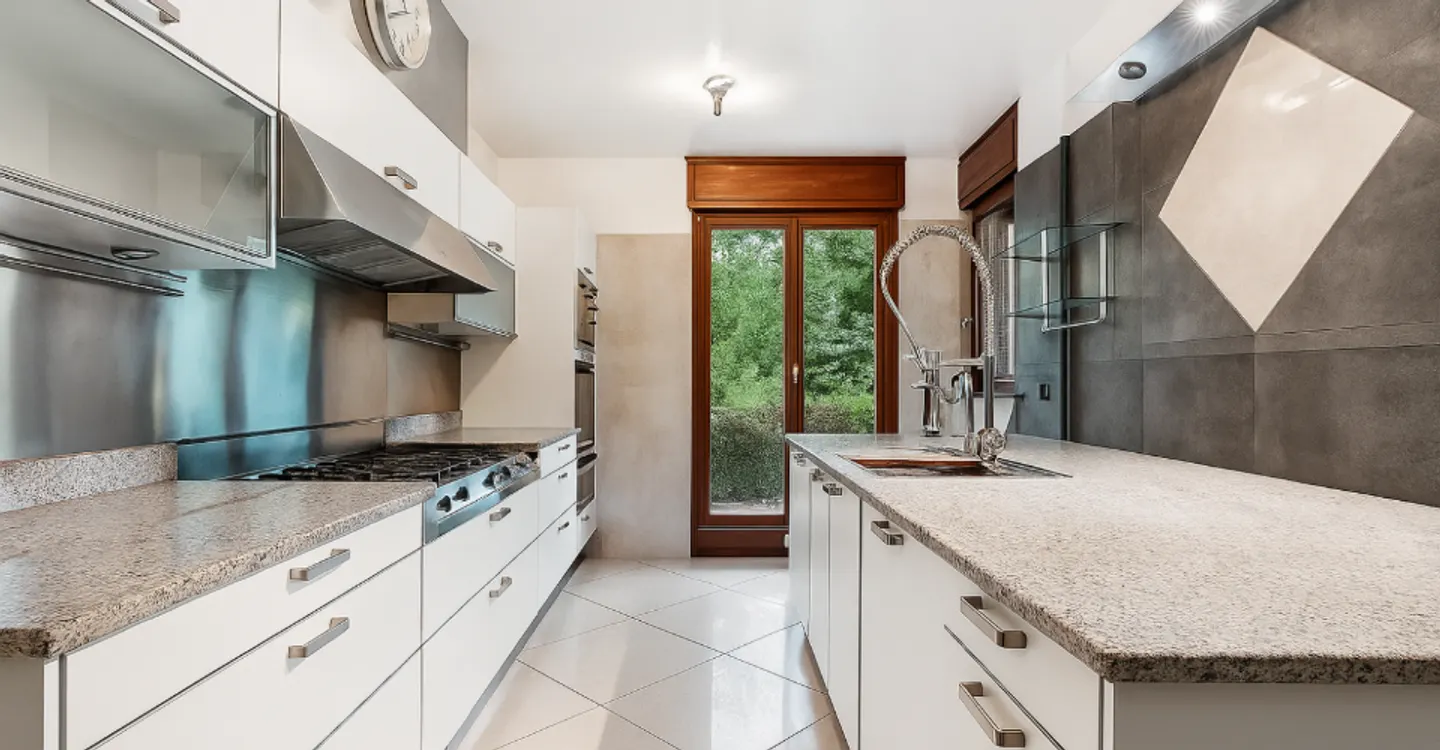 11-Zimmer-Haus - Foto 5 von 10