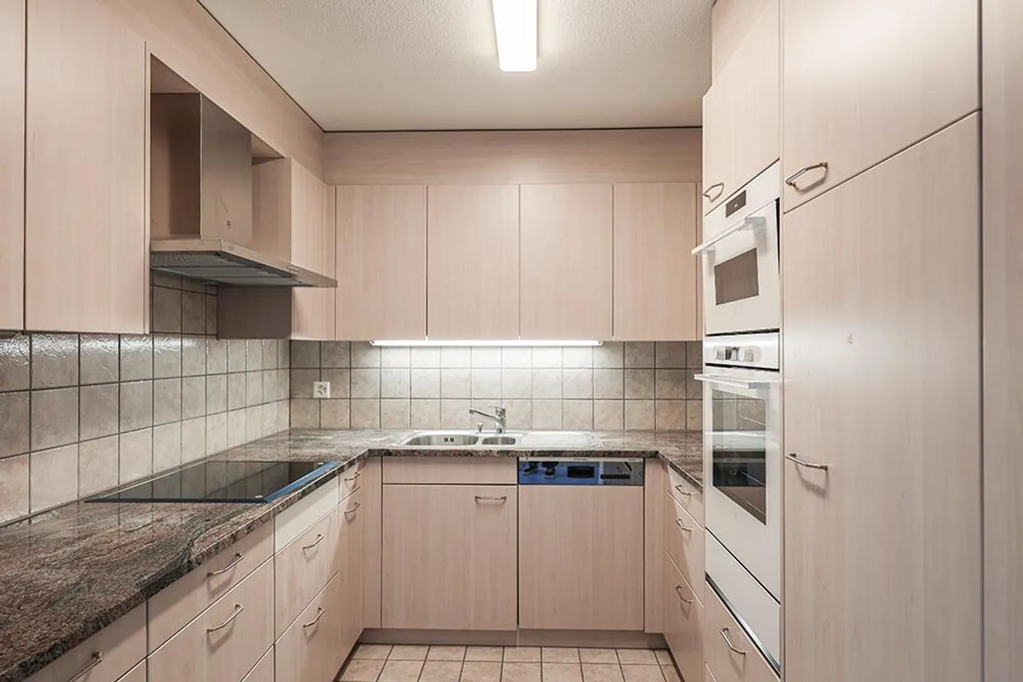 Geräumige Wohnung in Muri - Foto 2 von 9