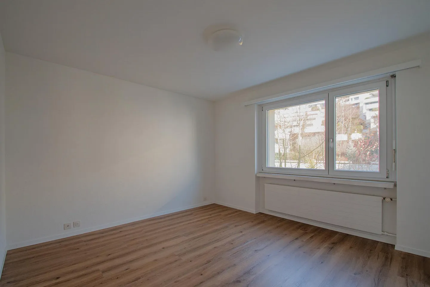 4 1/2 Room Apartment 1st Floor - Photo 10 of 12