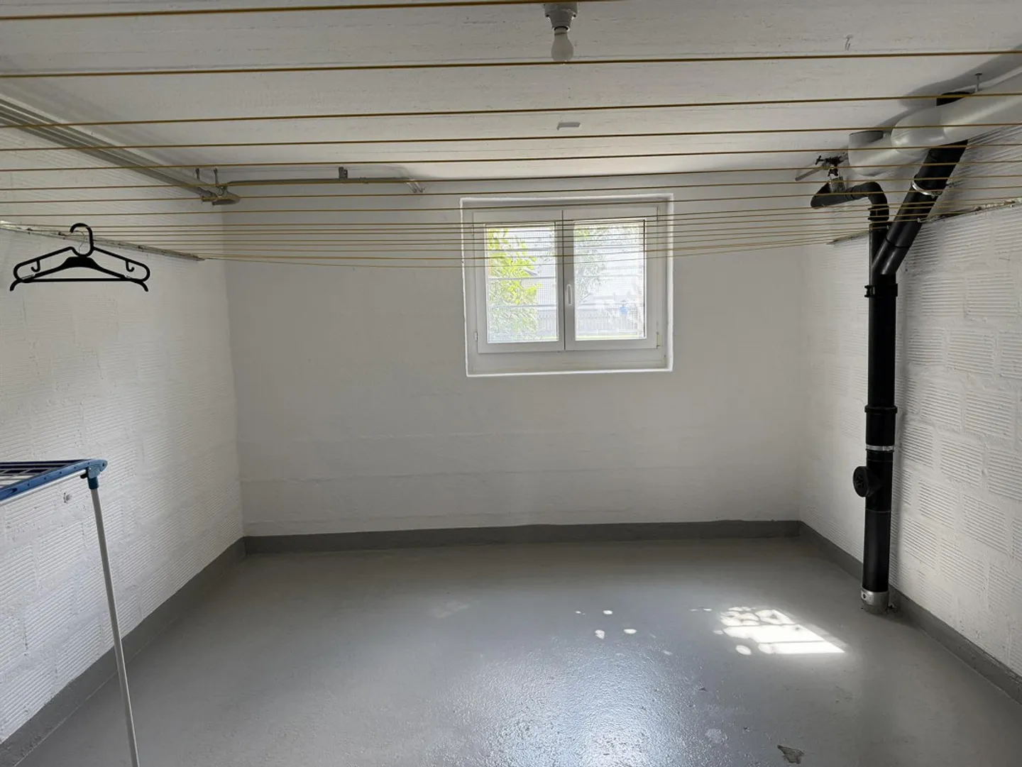 Beautiful 3.5-room apartment (90m2) with balcony in Elfenau - Photo 16 of 19