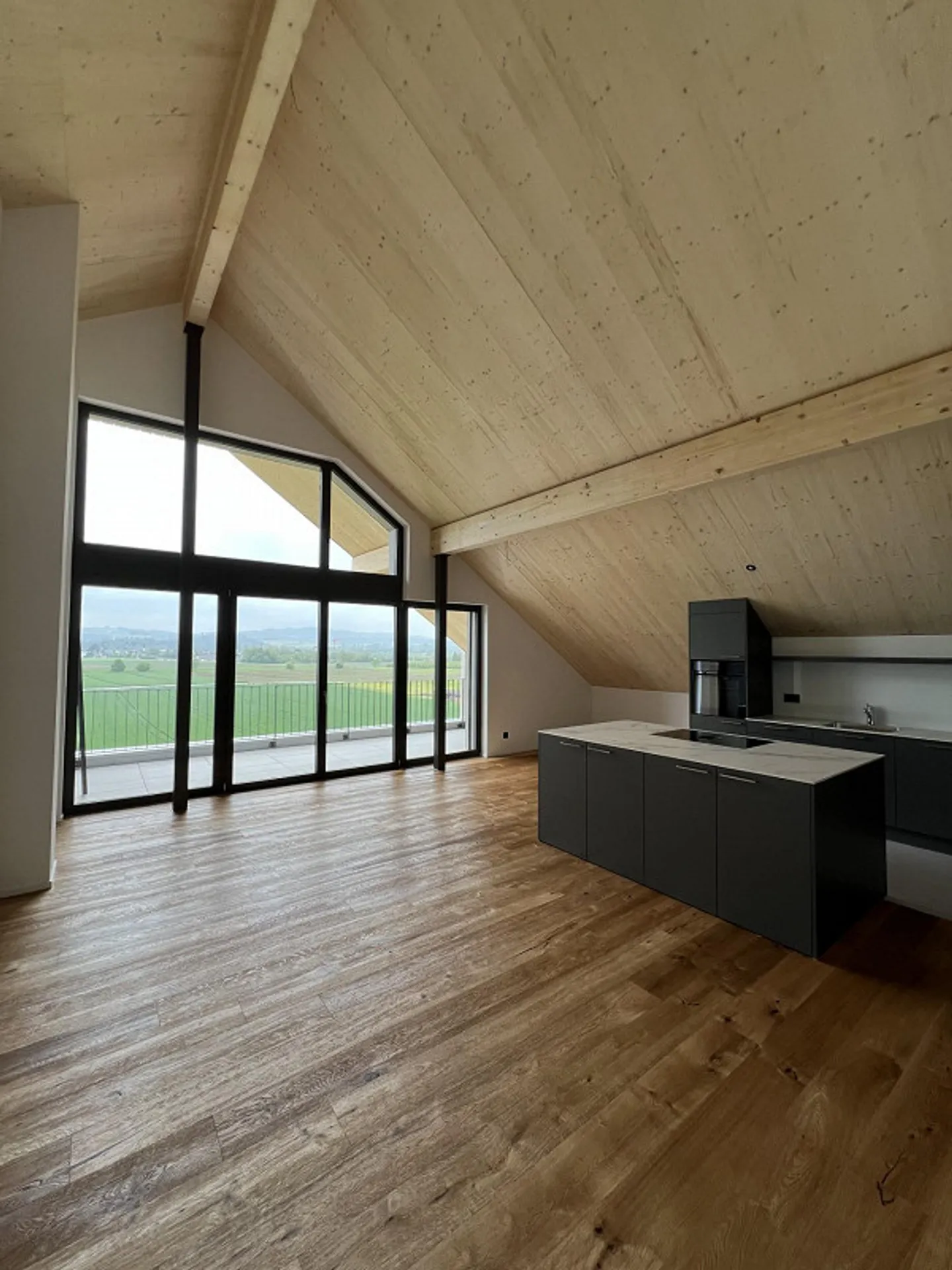 4.5 Room New Apartment - Photo 1 of 18