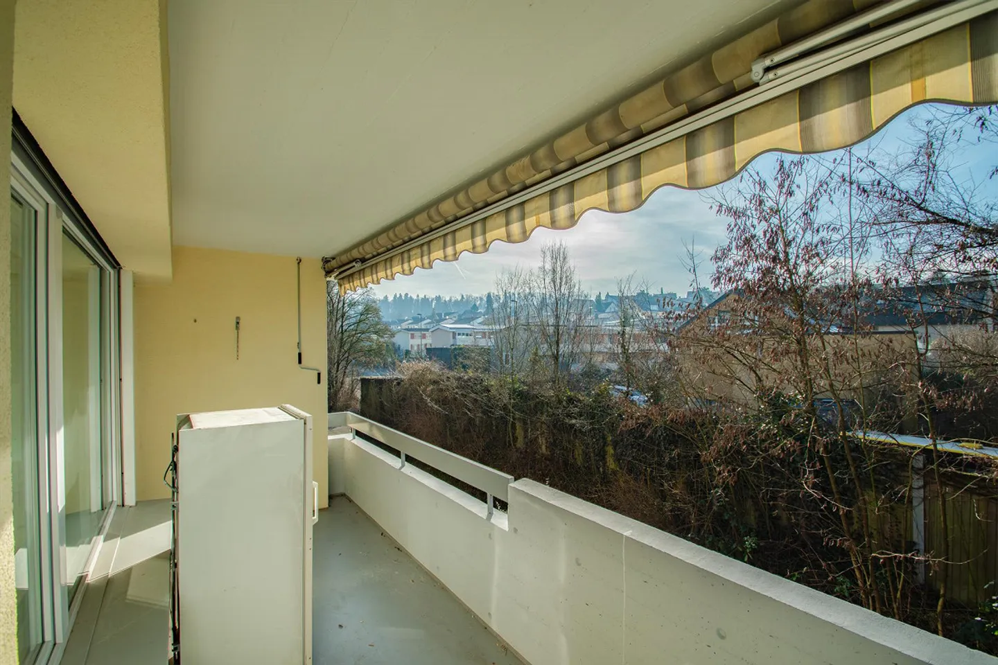 4 1/2 Room Apartment 1st Floor - Photo 11 of 12