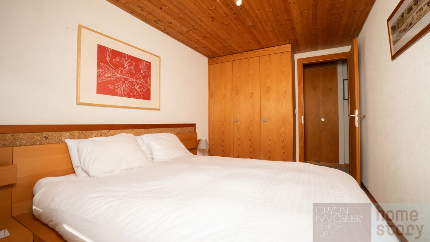 3.5-room apartment with panoramic view, terrace and access to slopes - Photo 7 of 12