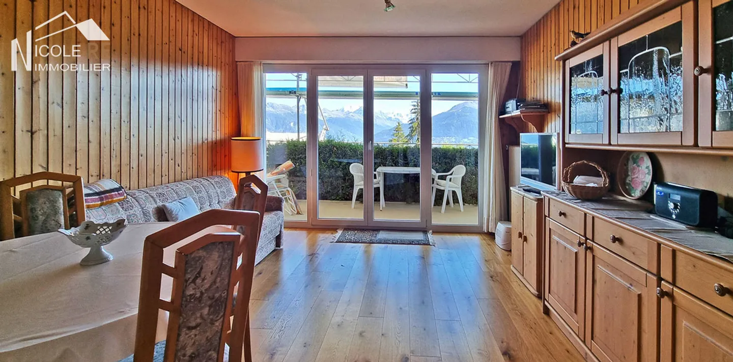 Opportunità nel centro di Crans-Montana ! - Foto 3 di 19