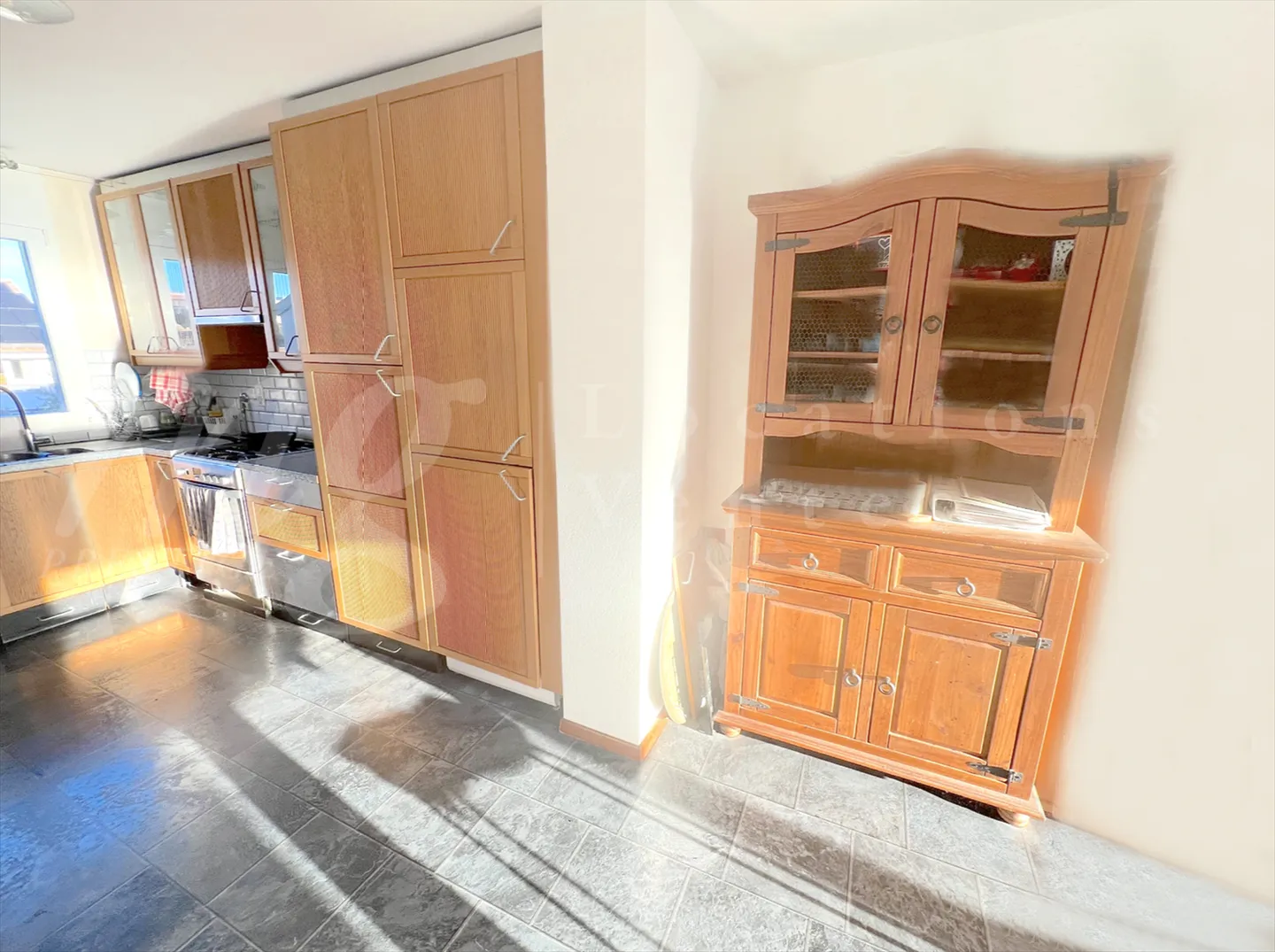 Attique 5 pièces - Photo 3 sur 8