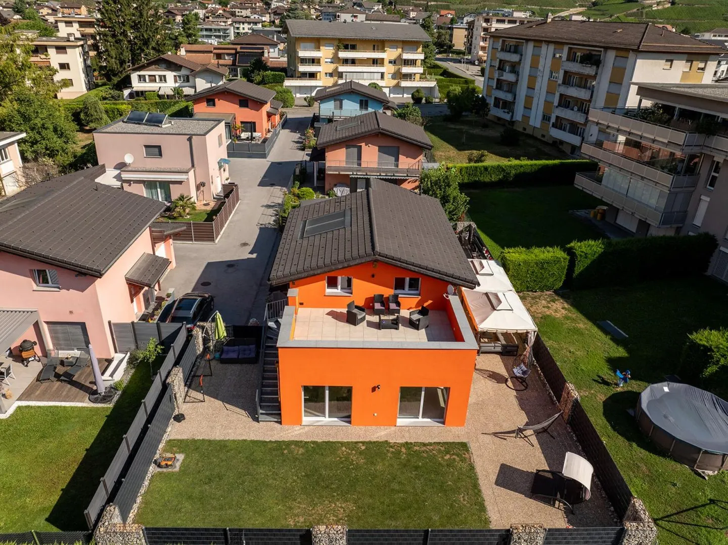 Incantevole villa di 4,5 stanze di 130 m2 a Vétroz su un lotto di 463 m2 - Foto 4 di 13