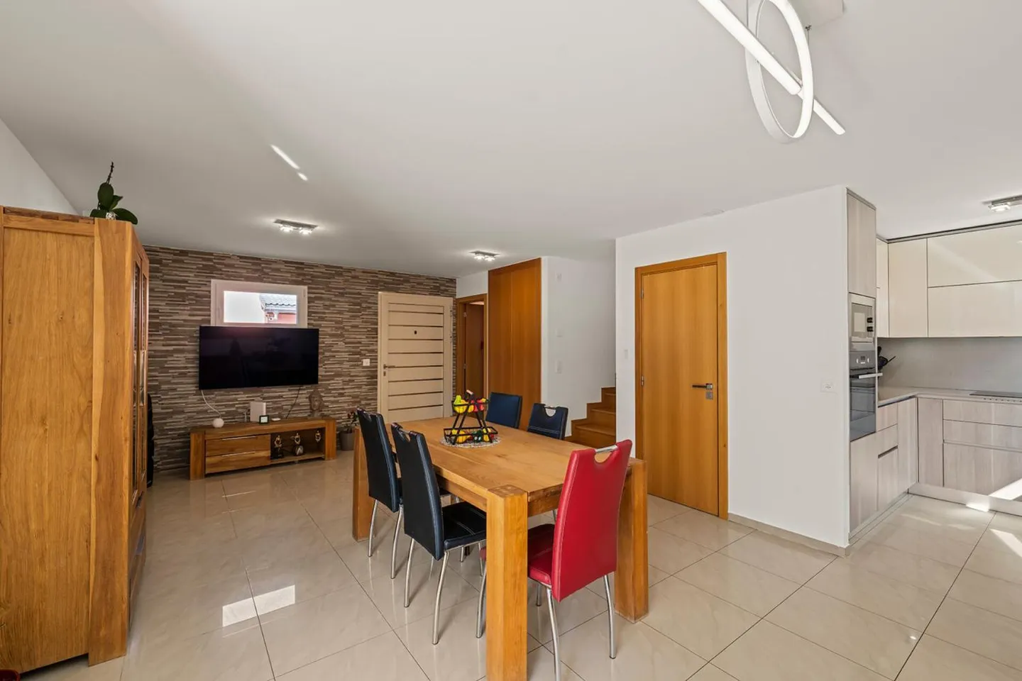 Incantevole villa di 4,5 stanze di 130 m2 a Vétroz su un lotto di 463 m2 - Foto 7 di 13