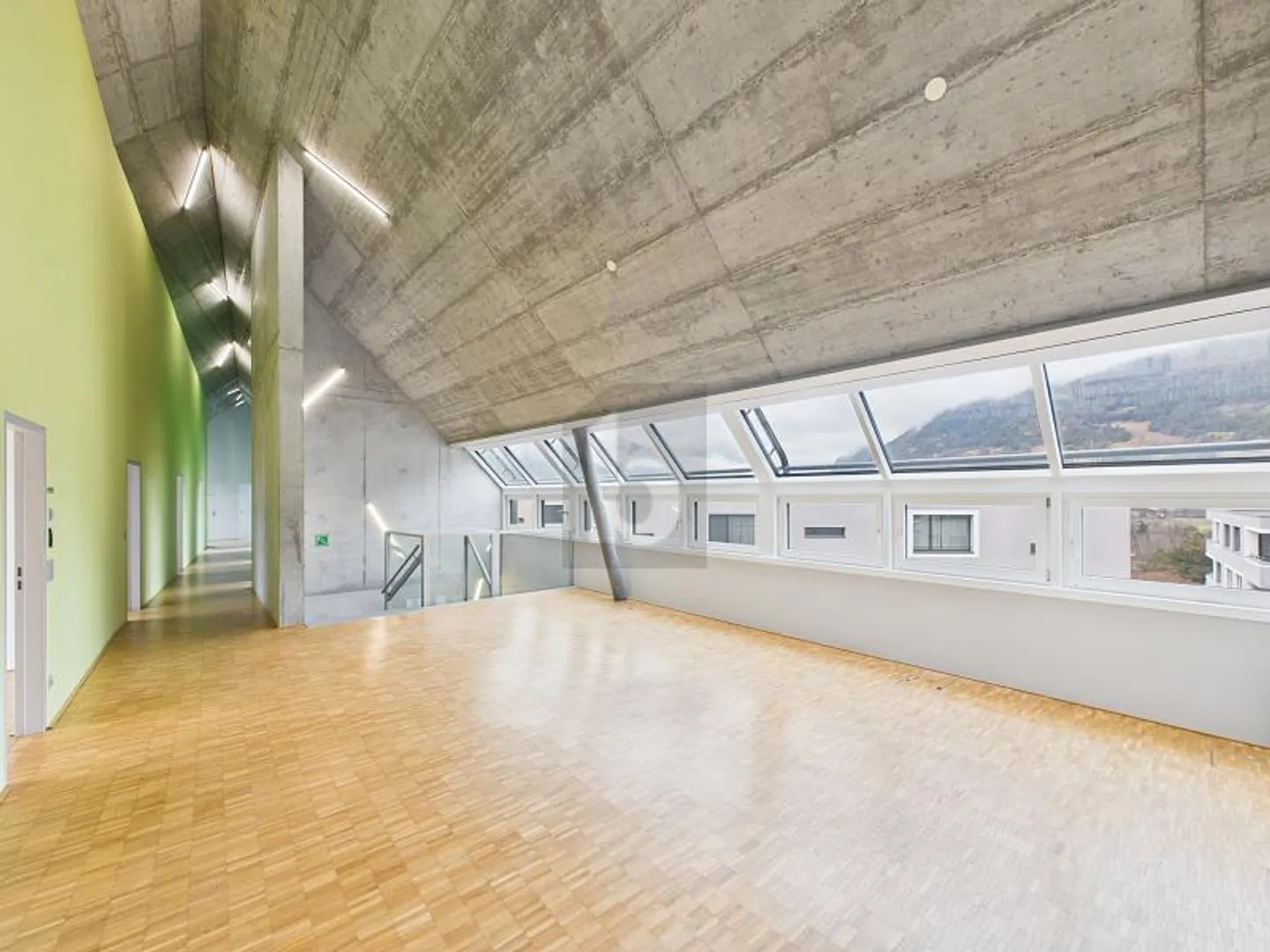 Ufficio 8.5 stanze - Foto 1 di 6