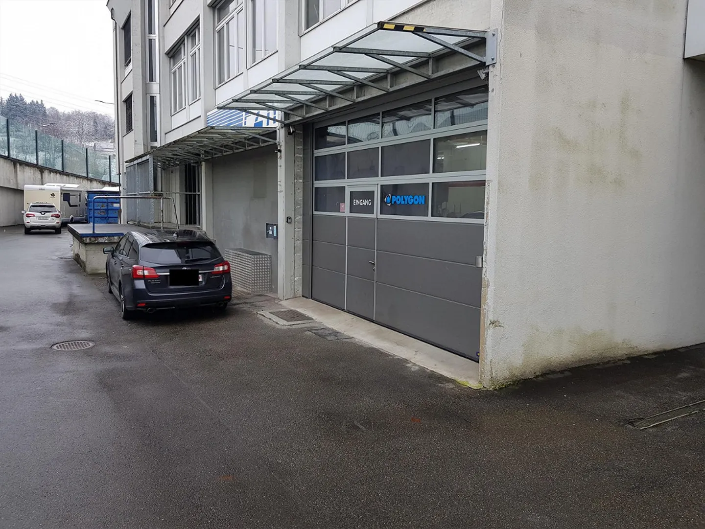 287m² Bureau, Espace de Stockage ou de Production au Rez-de-Chaussée - Photo 3 sur 4
