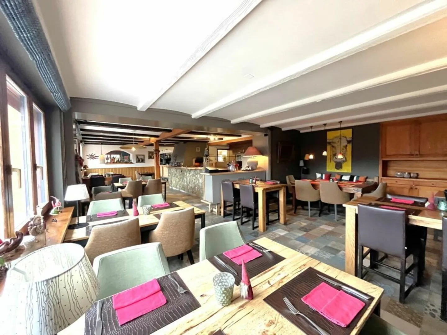 Restaurant 390 m2 in Mollens VS - Foto 1 von 3